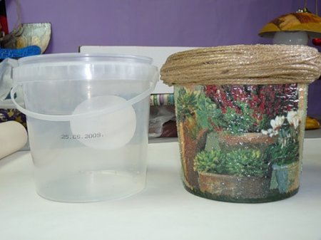 1376559221_03-dekypaj-plastikovoi-banki.jpg