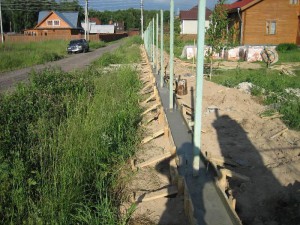 betonirovanie-zabora-300x225.jpg