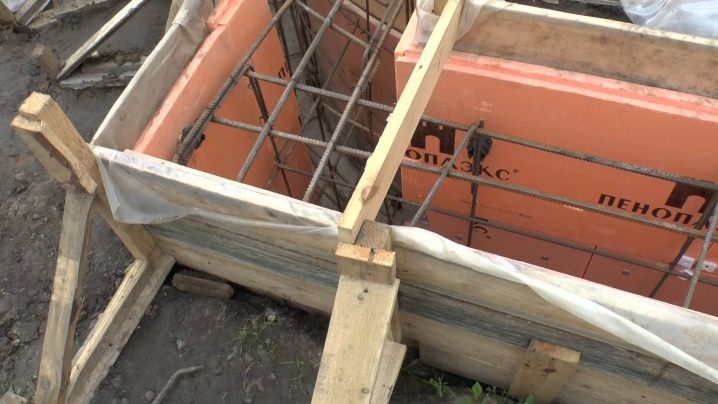 tonkosti-processa-armirovaniya-lentochnogo-fundamenta-20.jpg