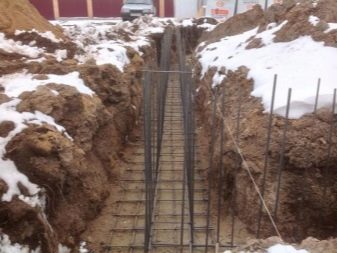tonkosti-processa-armirovaniya-lentochnogo-fundamenta-49.jpg