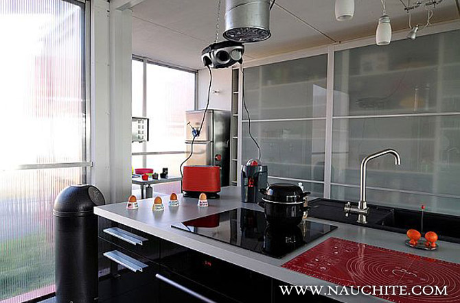 two-storey-container-house10.jpg
