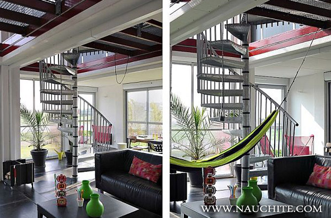 two-storey-container-house6.jpg