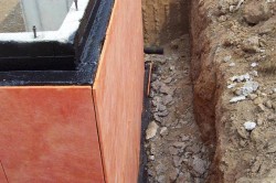 uteplenie-fundamenta-penopolistirolom-250x166.jpg