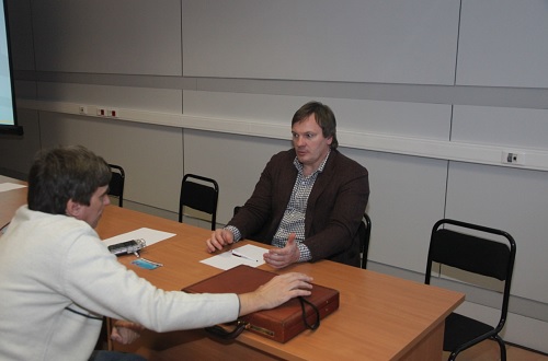 v0900_2.jpg